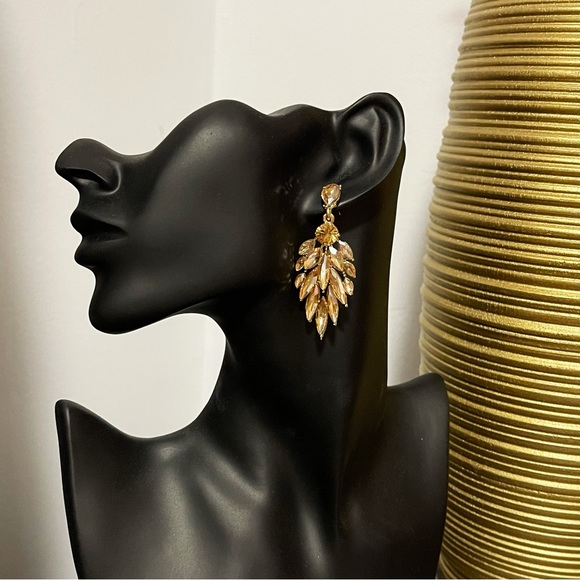 ✨Sparkly Amber Rhinestones Chandelier Drop Earrings - Picture 1 of 3